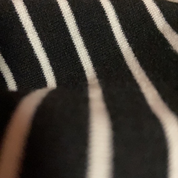 Women’s black and white striped BELTED JACKET. stretchy, double breasted. SZ med - Picture 16 of 16